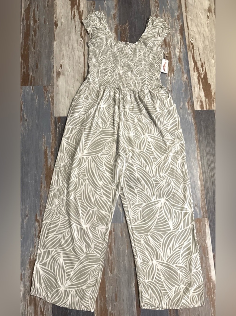 Jessica Simpson Smocked Jumpsuit Womens XL Tropical Wide Leg Pockets Loose NEW